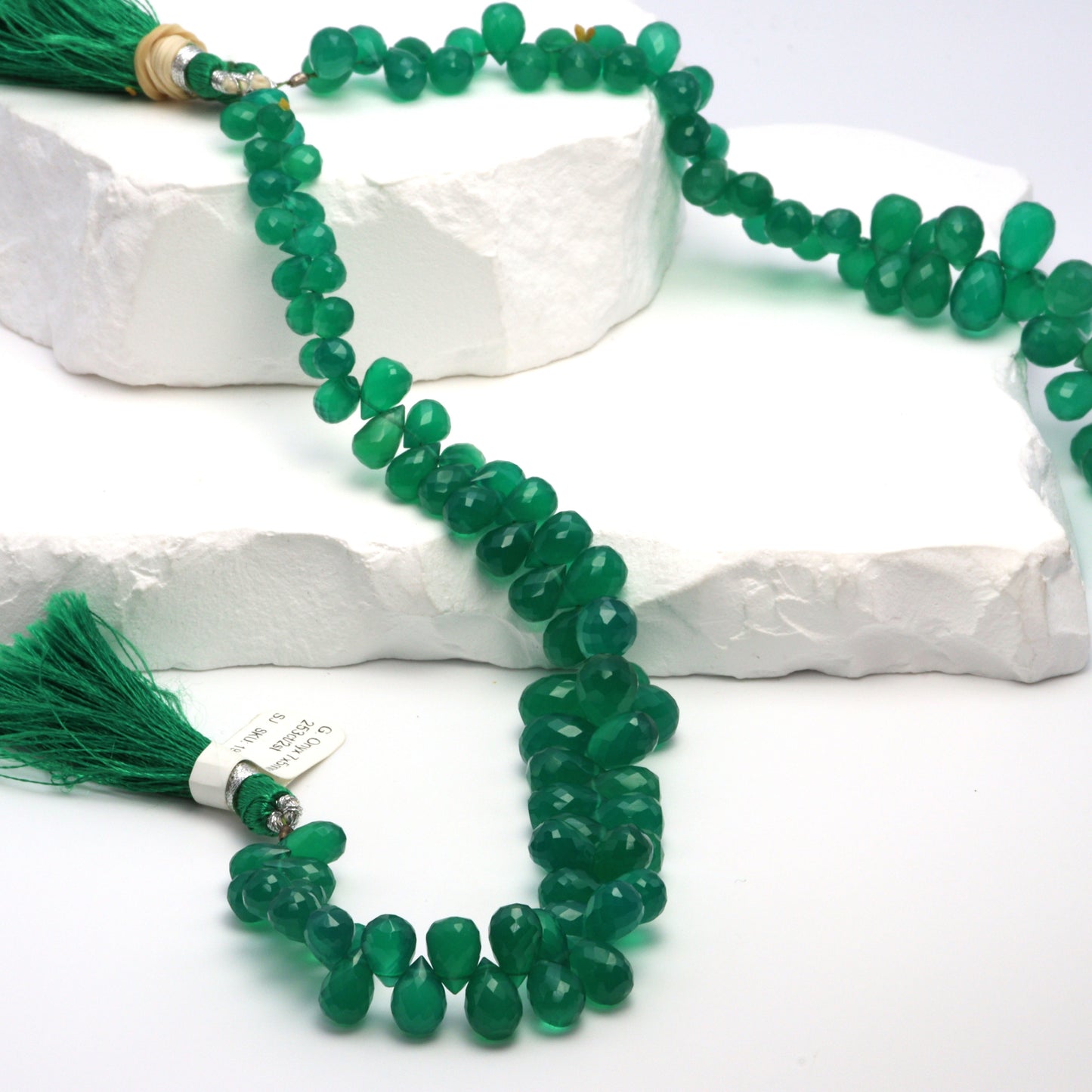 Green Onyx 7x5mm - 9x7mm Faceted Teardrop Briolettes Bead Strand