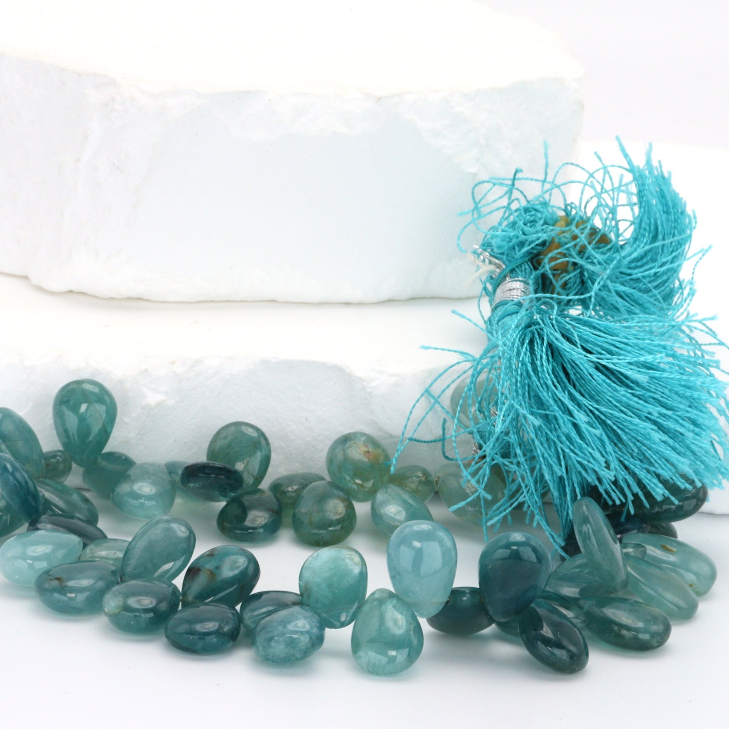 Ombre Blue Grandiderite 11x7mm Smooth Pear Shaped Briolettes