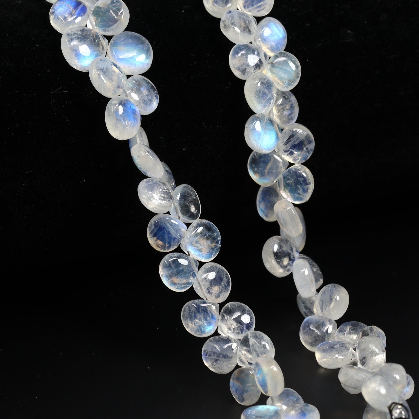 Rainbow Moonstone 7.5mm Smooth Heart Briolettes Bead Strand