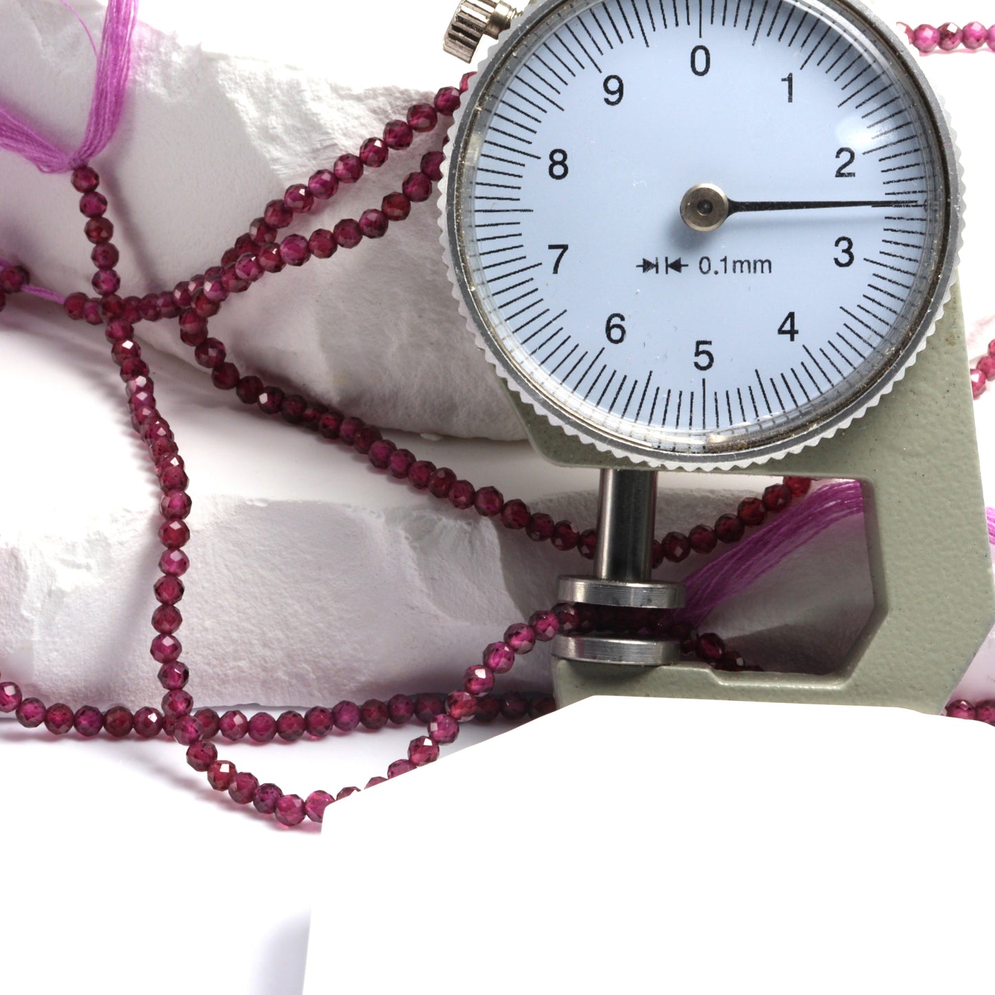 Rhodolite Garnet 2.5mm Faceted Rounds