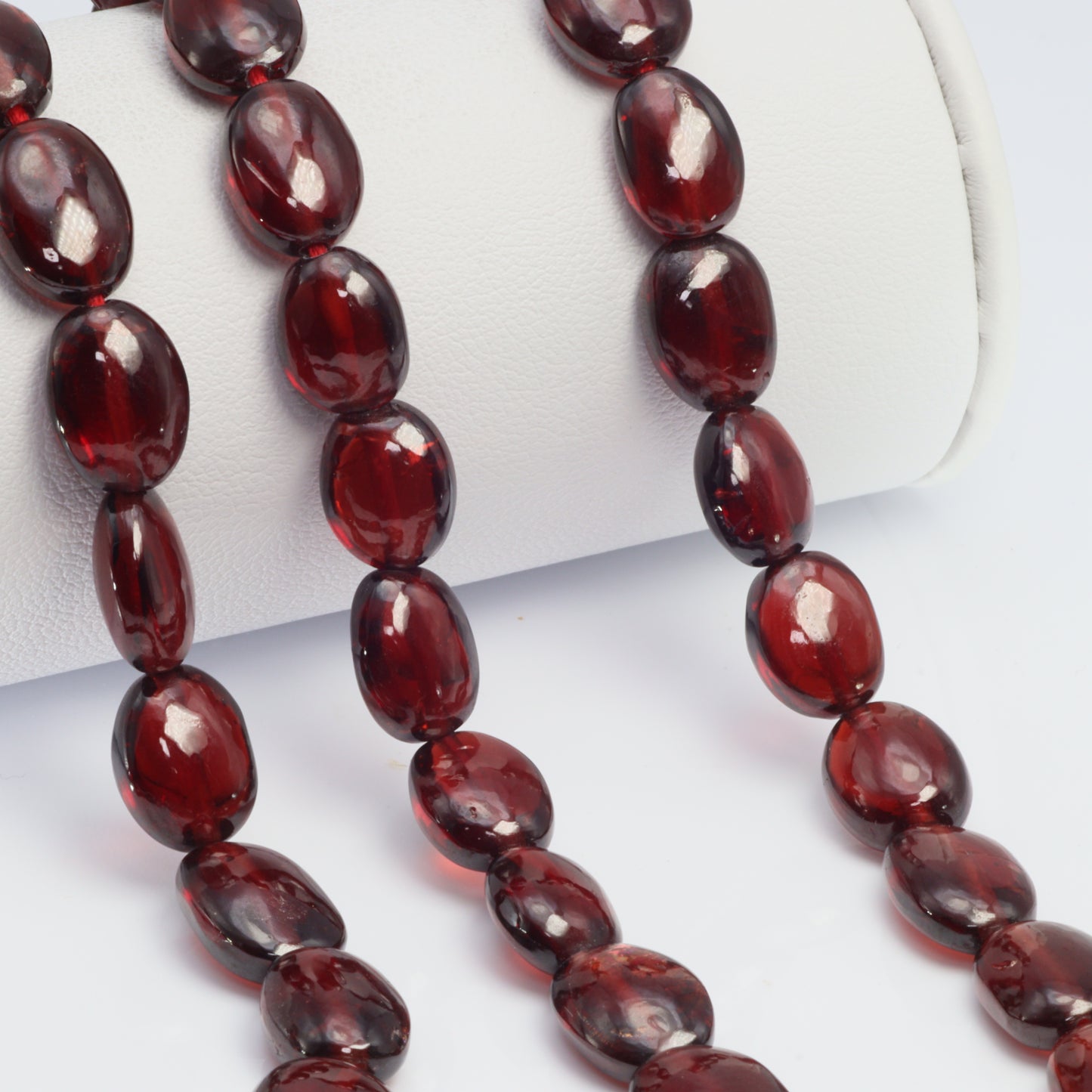 Red Garnet 11x8mm Smooth Ovals