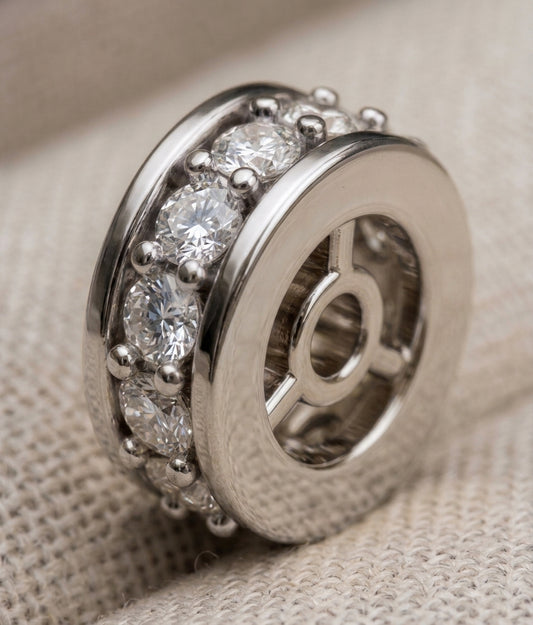 18k White Gold White Diamond 0.09ct Diamond Rondelle finding, alternate view 2