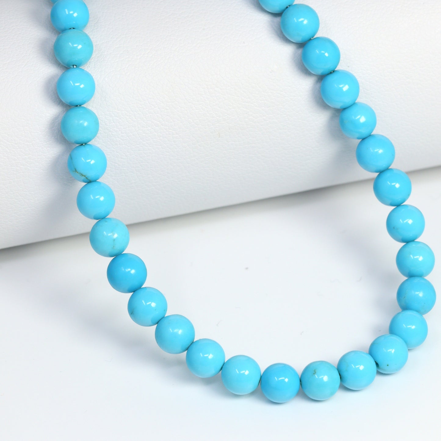 Natural Blue Turquoise 5mm – 7mm Smooth Rounds Bead Strand