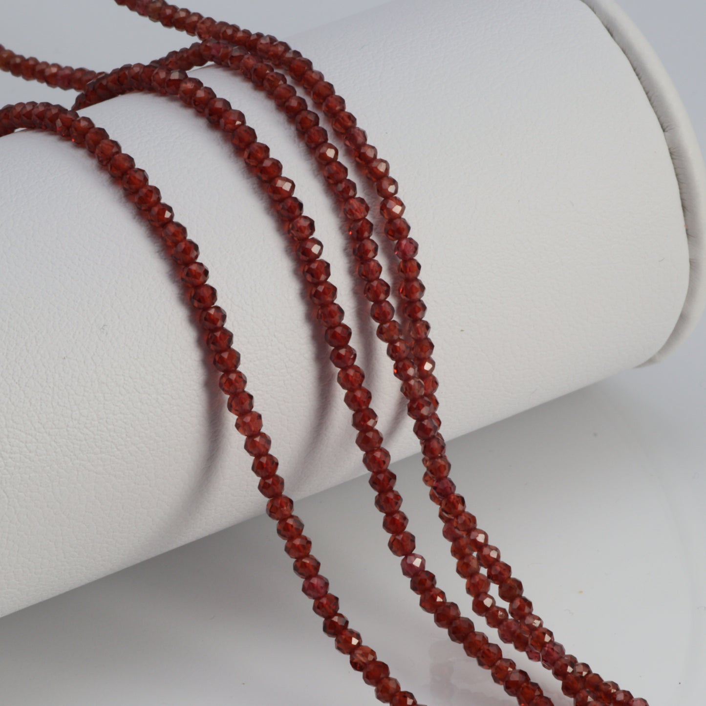 Red Garnet 2.5mm Faceted Rounds