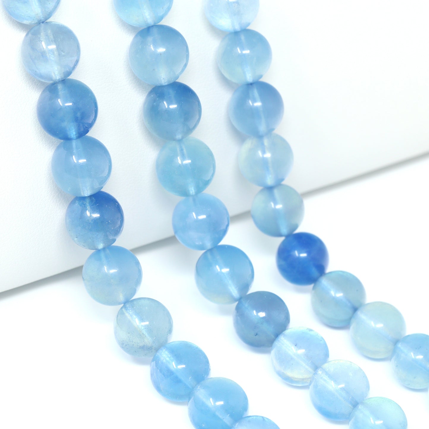 Blue Aquamarine 10mm Smooth Rounds Bead Strand