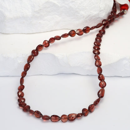 Red Garnet 4x6mm Center Drilled Pear Briolettes