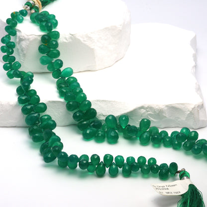 Green Onyx 7x5mm - 9x7mm Faceted Teardrop Briolettes Bead Strand