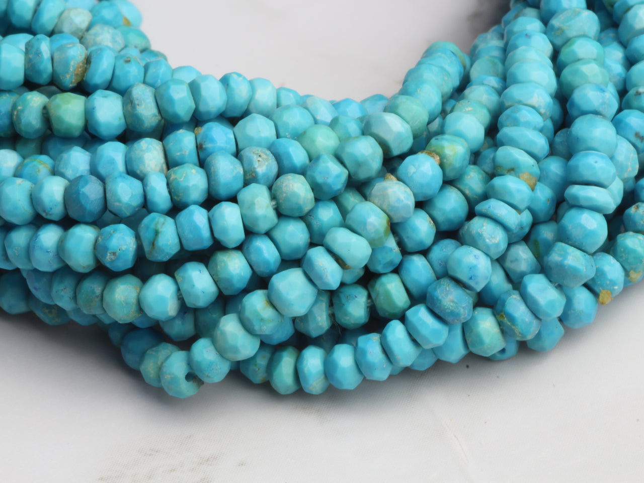 Blue Turquoise (R) 3.5mm Faceted Rondelles