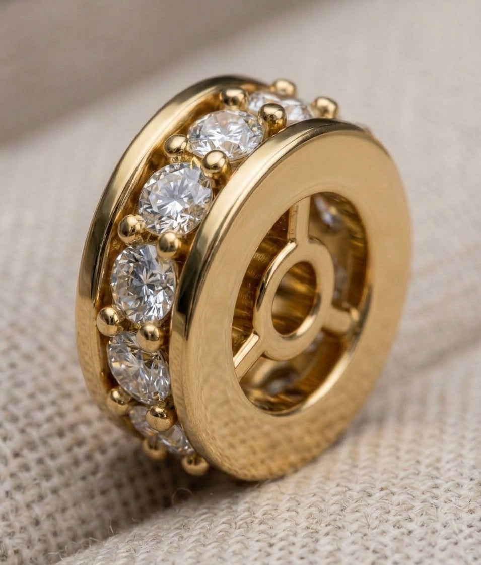 18k Yellow Gold White Diamond 0.12ct Diamond Rondelle finding, alternate view 2