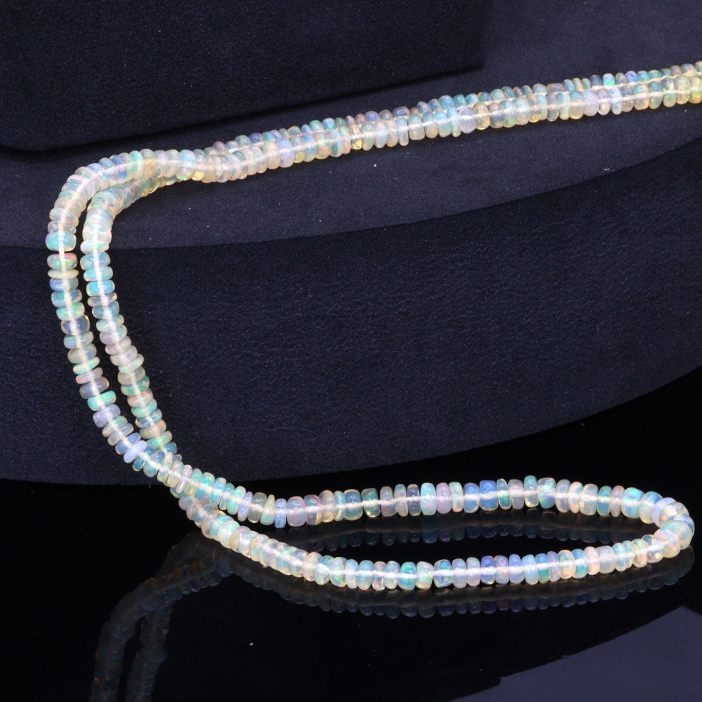Warm White Ethiopian Opal 3.5mm Smooth Rondelles