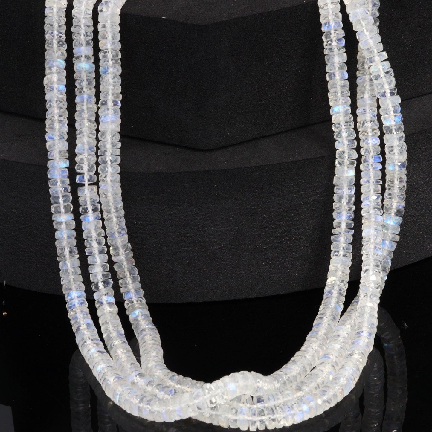 AA Blue Rainbow Moonstone 4mm Faceted Tires