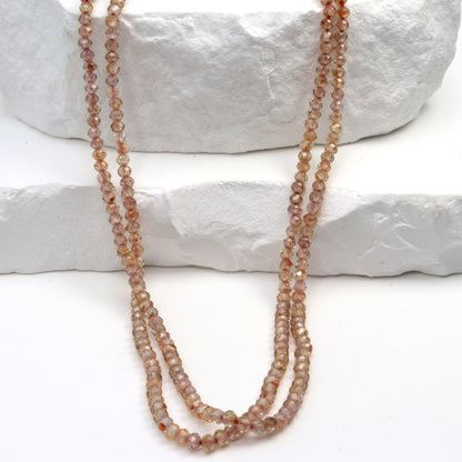 Light Red Zircon 2.5mm Faceted Rounds