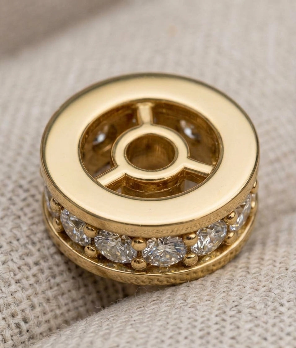 18k Yellow Gold White Diamond 0.09ct Diamond Rondelle finding, alternate view 4
