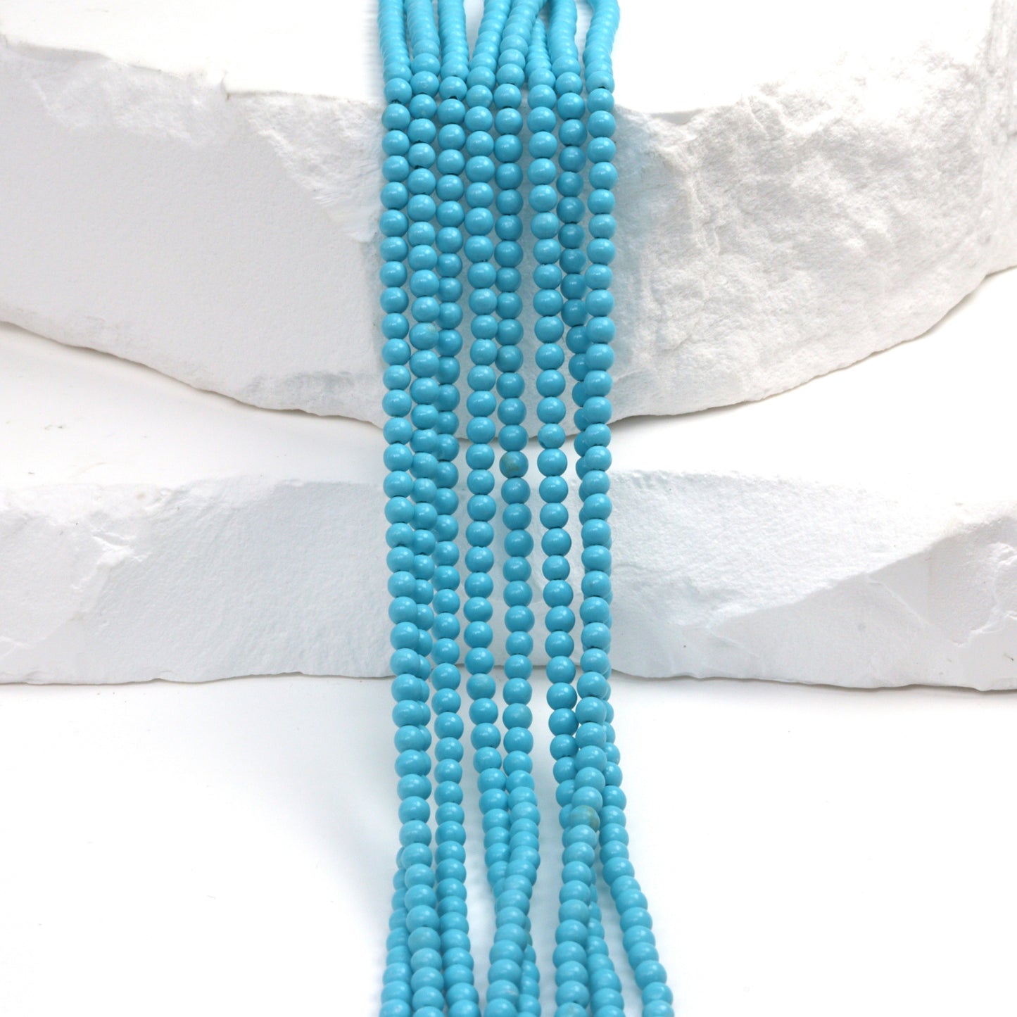 Blue Turquoise (R) 2.5mm Smooth Rounds