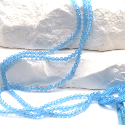 Blue Chalcedony (D) 2.5mm Faceted Rounds