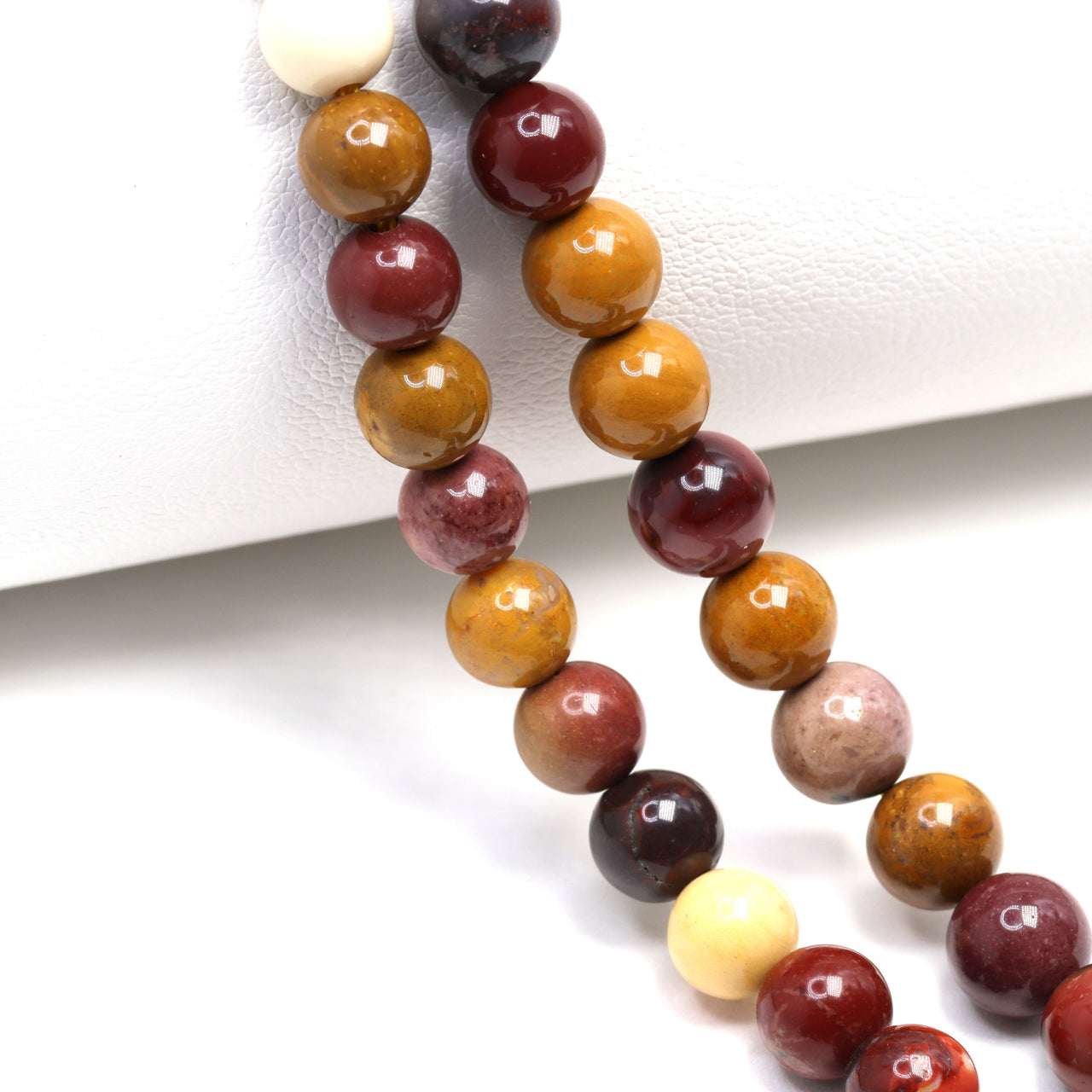 Natural Mookaite 6mm Smooth Rounds