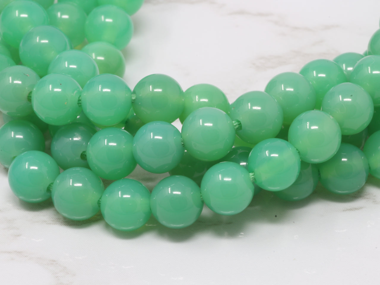 Apple Green Chrysoprase 6mm Smooth Rounds Bead Strand