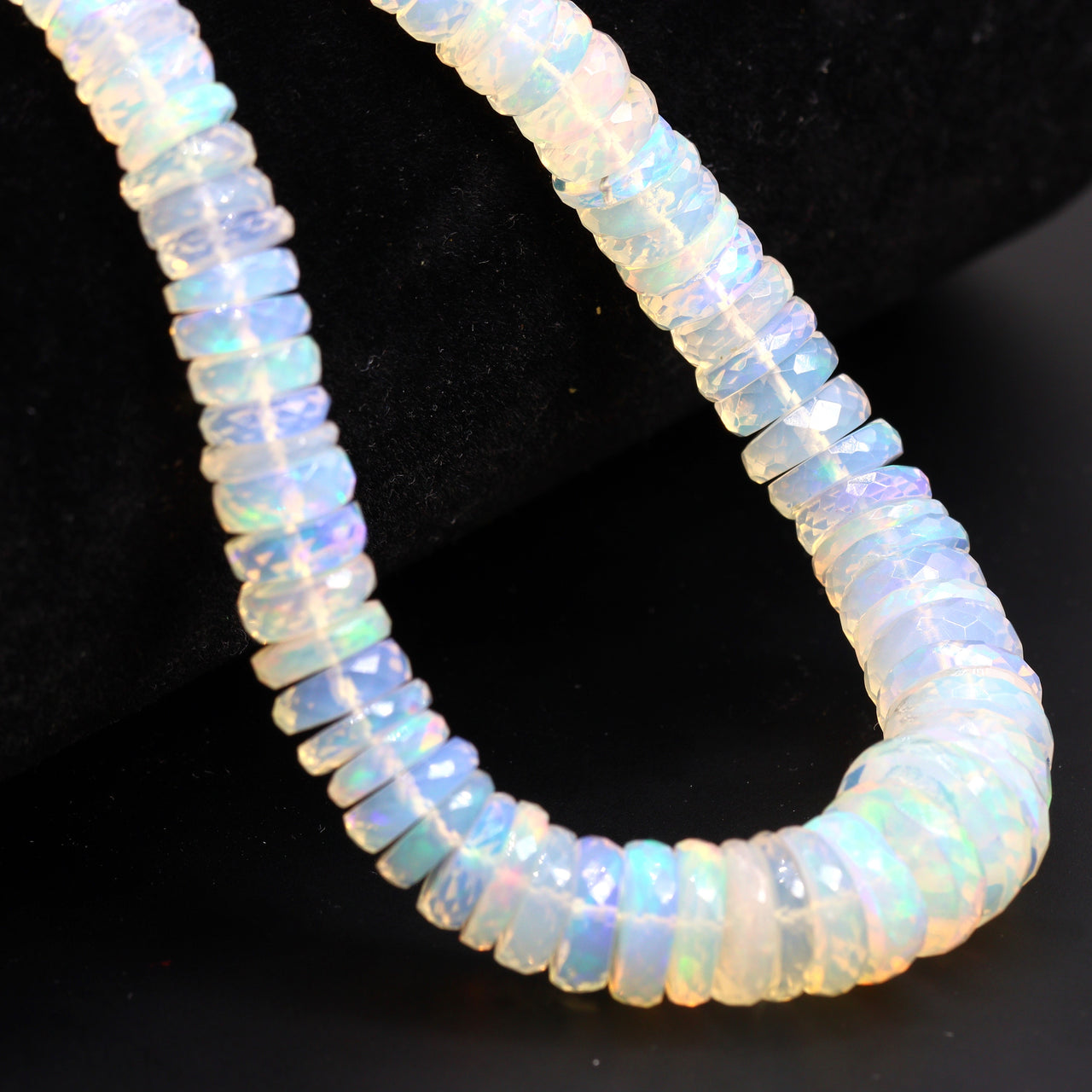 Ethiopian Opal 6mm Faceted Tires