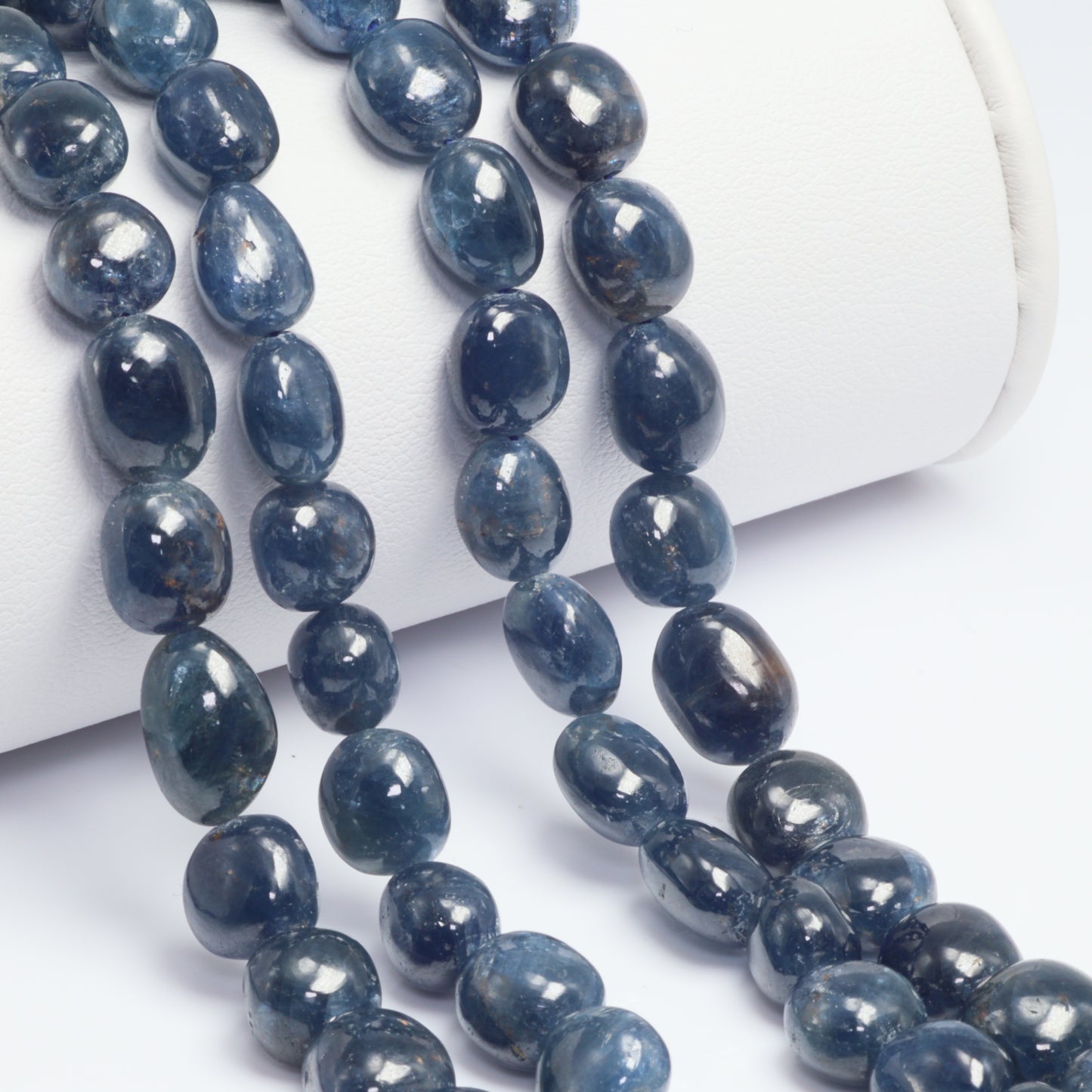 Blue Sapphire 6x8mm - 8x10mm Smooth Ovals Bead Strand