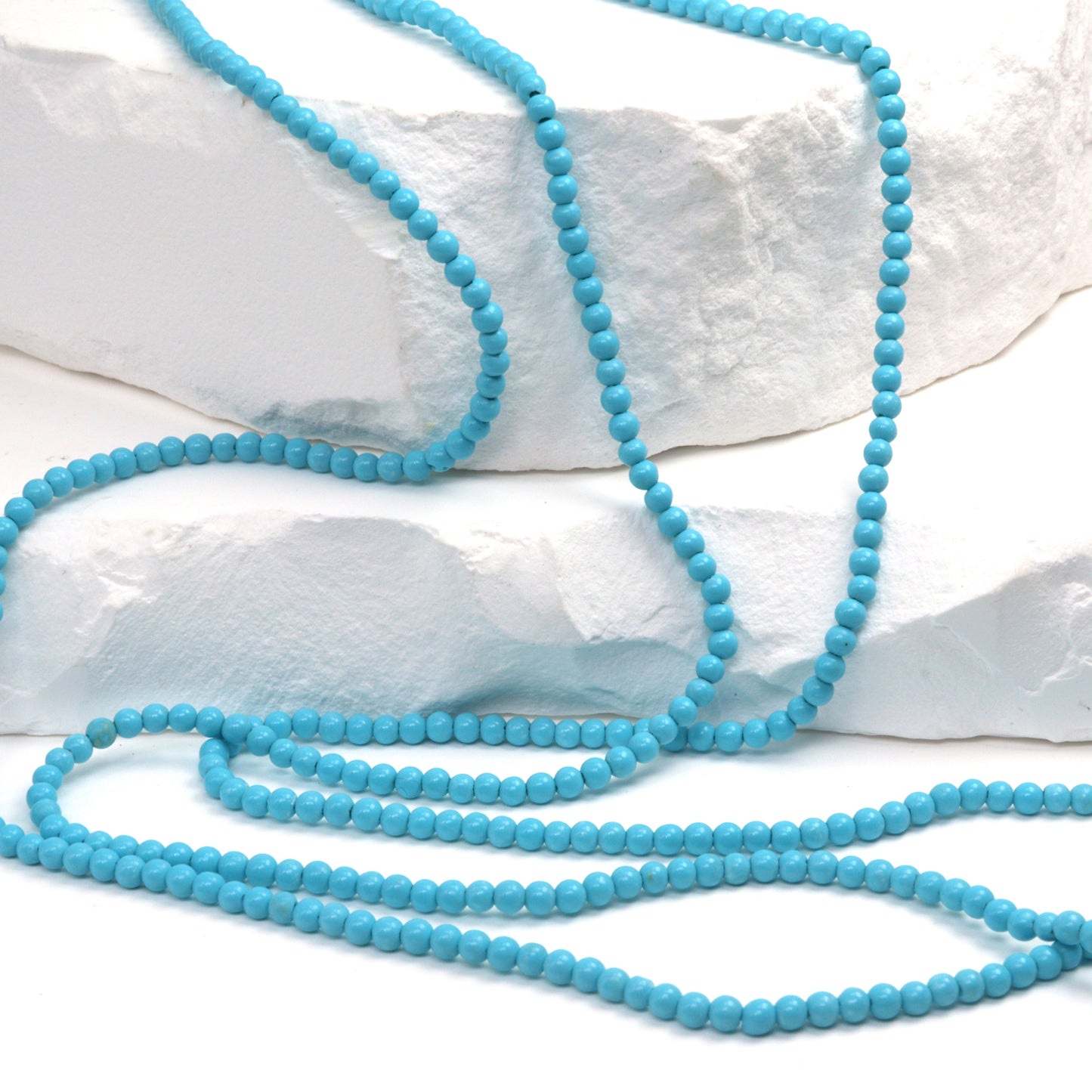 Blue Turquoise (R) 2.5mm Smooth Rounds