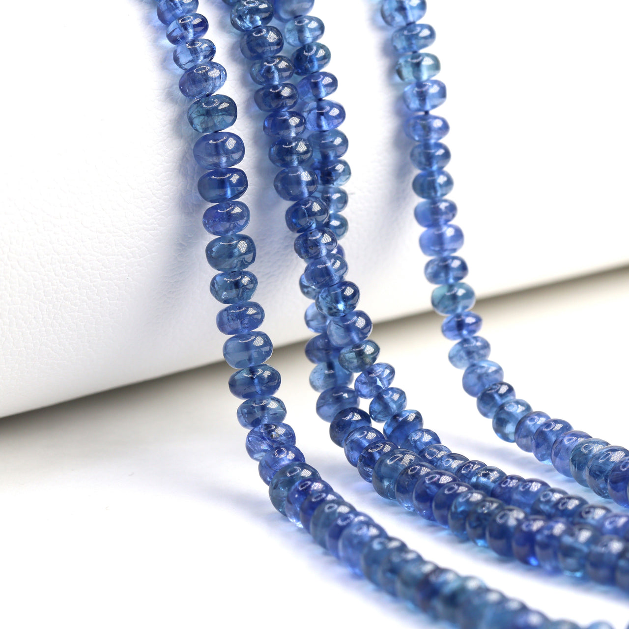 Cornflower Blue Sapphire 3.5mm - 4.5mm Smooth Rondelles Bead Strand