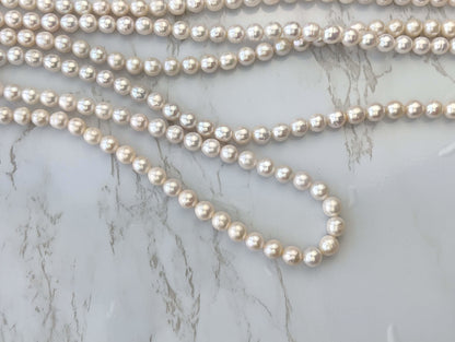 White Freshwater Pearl 8mm Baroque