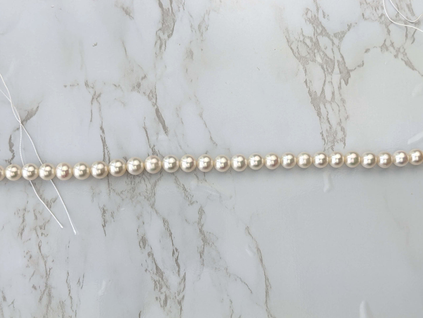 White Freshwater Pearl 8mm Smooth Rounds