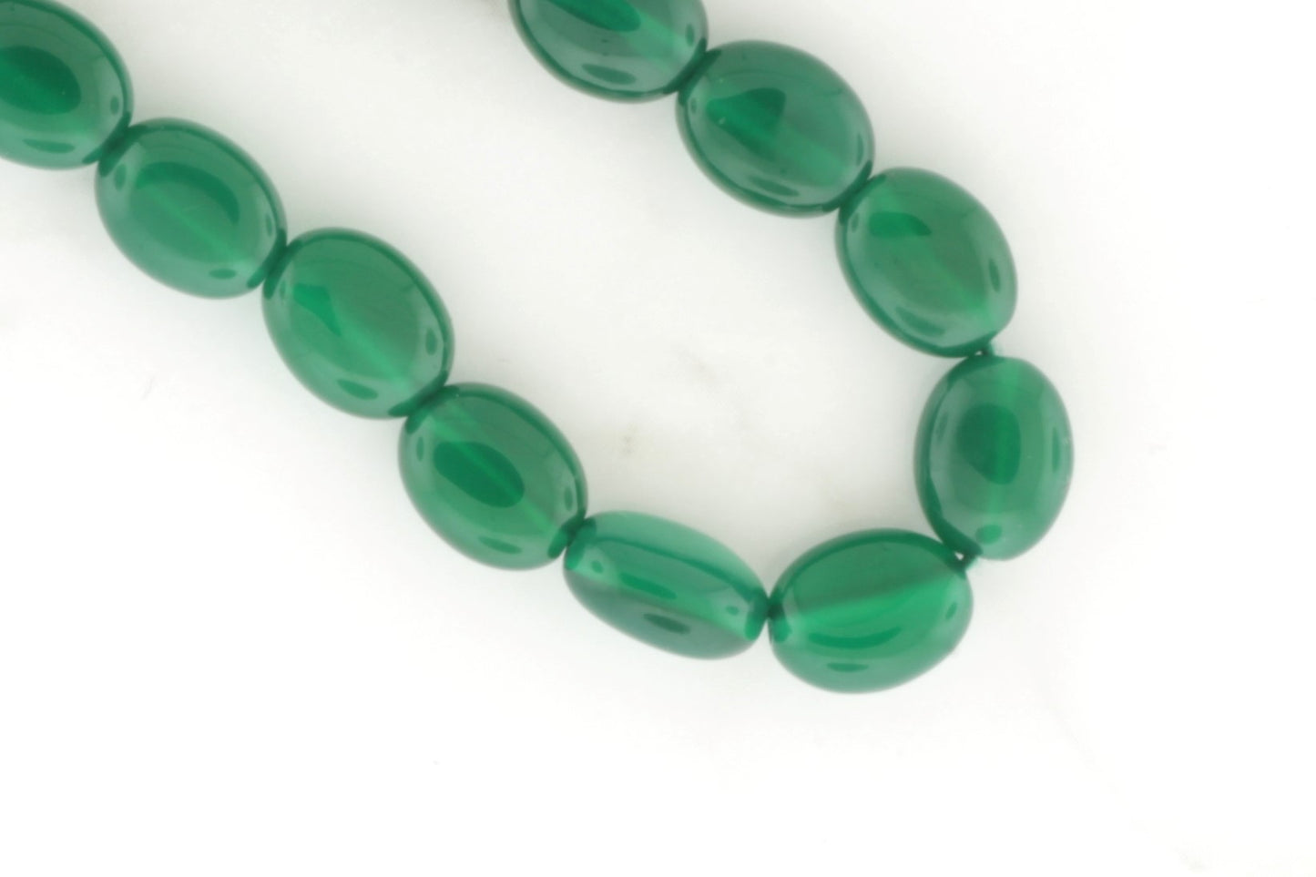 Green Onyx 9x7mm Smooth Ovals