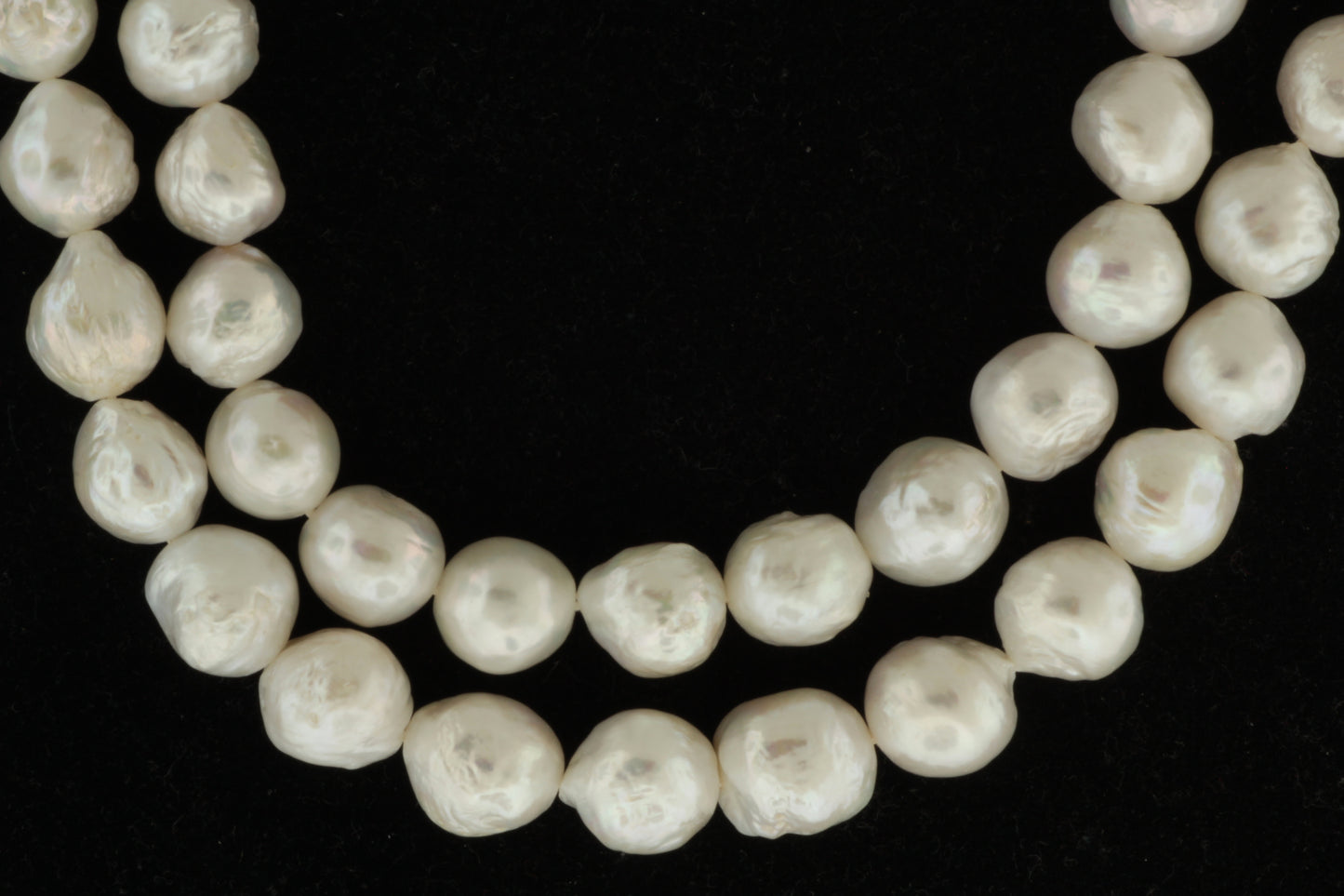 White Freshwater Pearl 10mm Baroque
