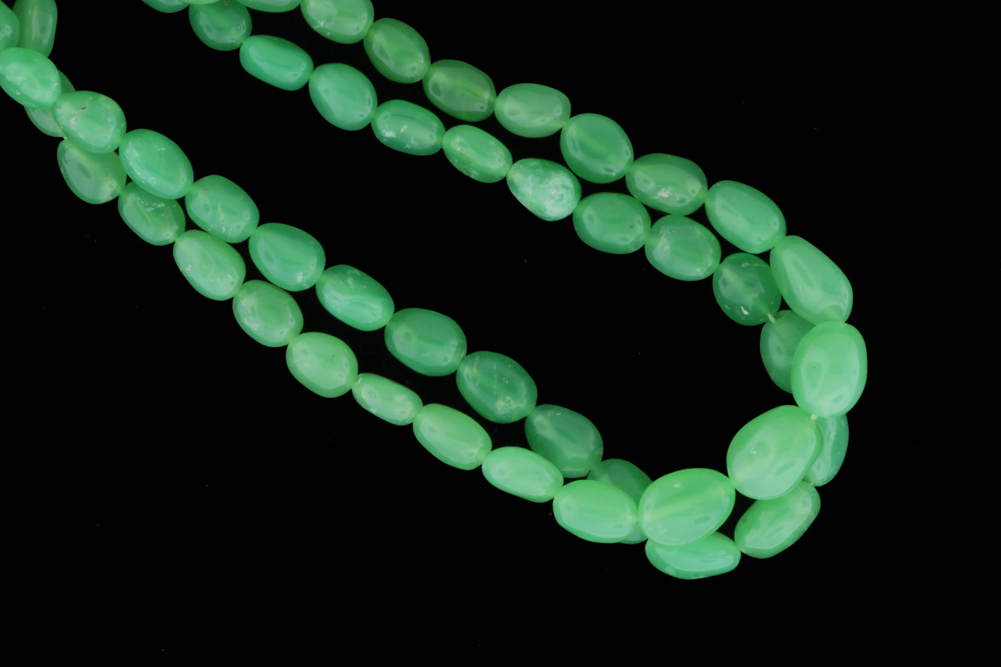 Apple Green Chrysoprase 8x6mm Smooth Nuggets