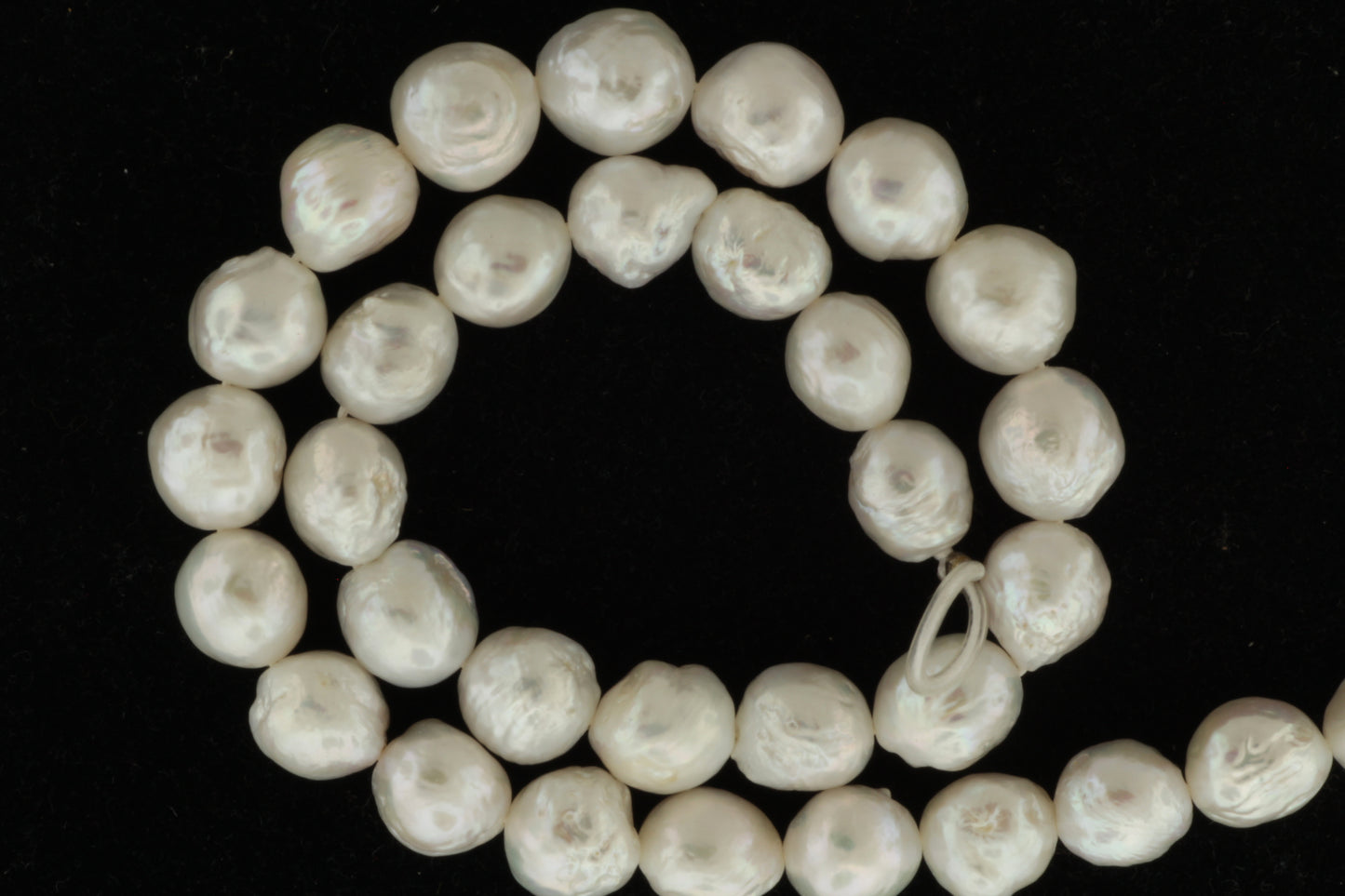 White Freshwater Pearl 10mm Baroque