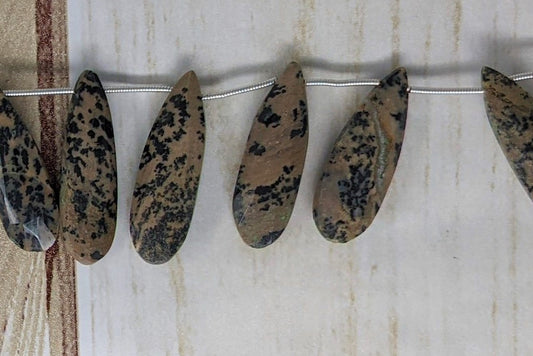 Dalmatian Jasper 25x10mm Faceted Pear Shaped Briolettes