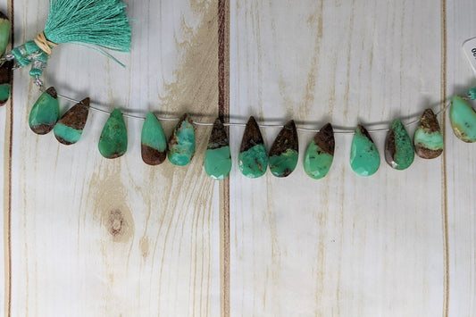 Bi Color Chrysorpase 25x11mm Faceted Pear Shaped Briolettes