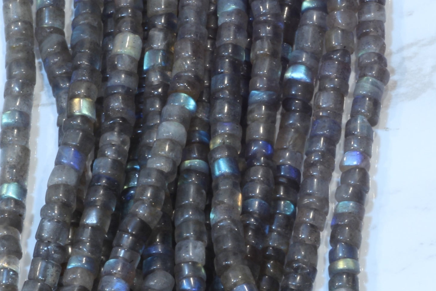 Blue Labradorite 4.5mm Smooth Tires
