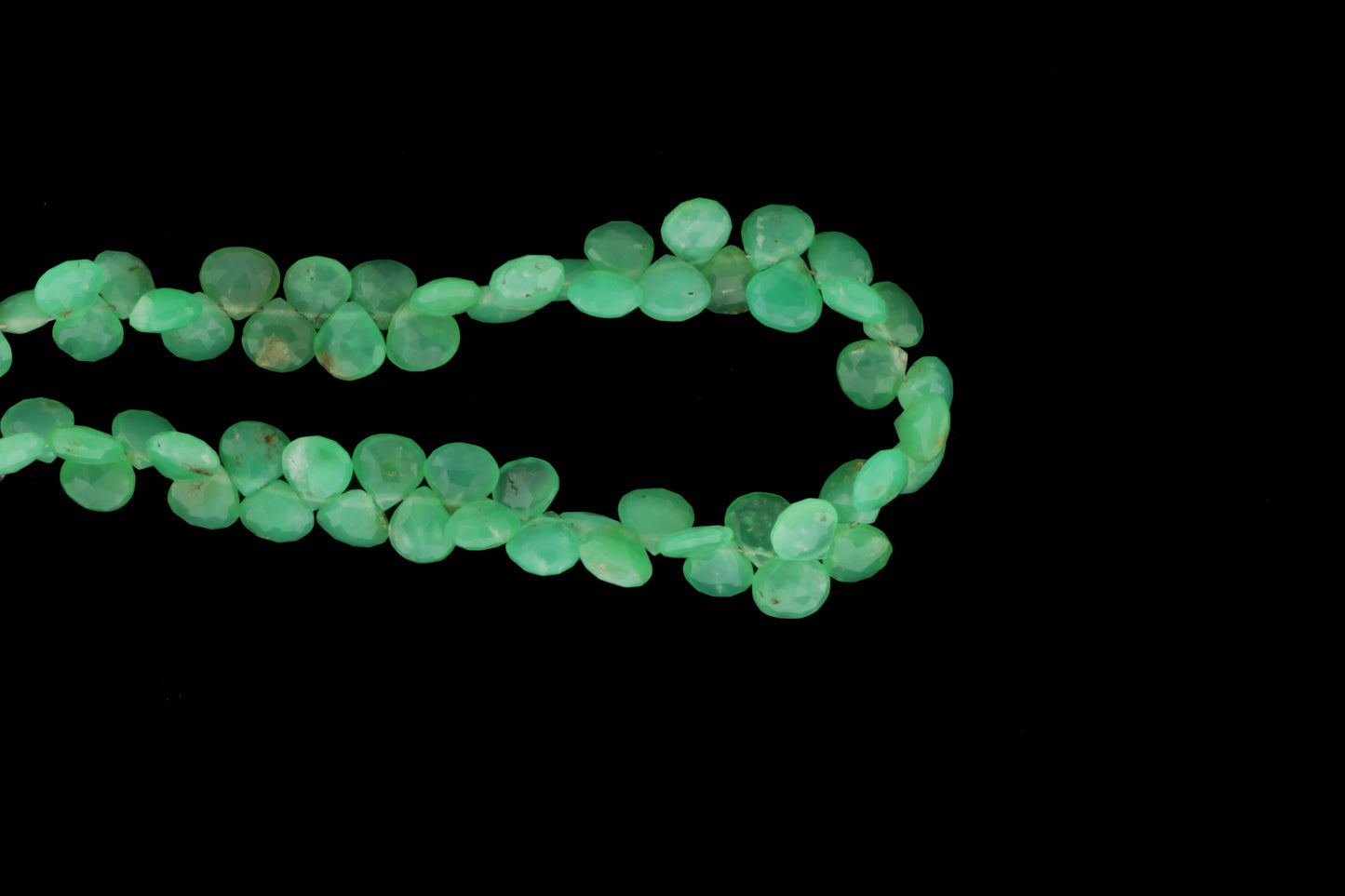 Apple Green Chrysoprase 7mm Faceted Heart Shaped Briolettes