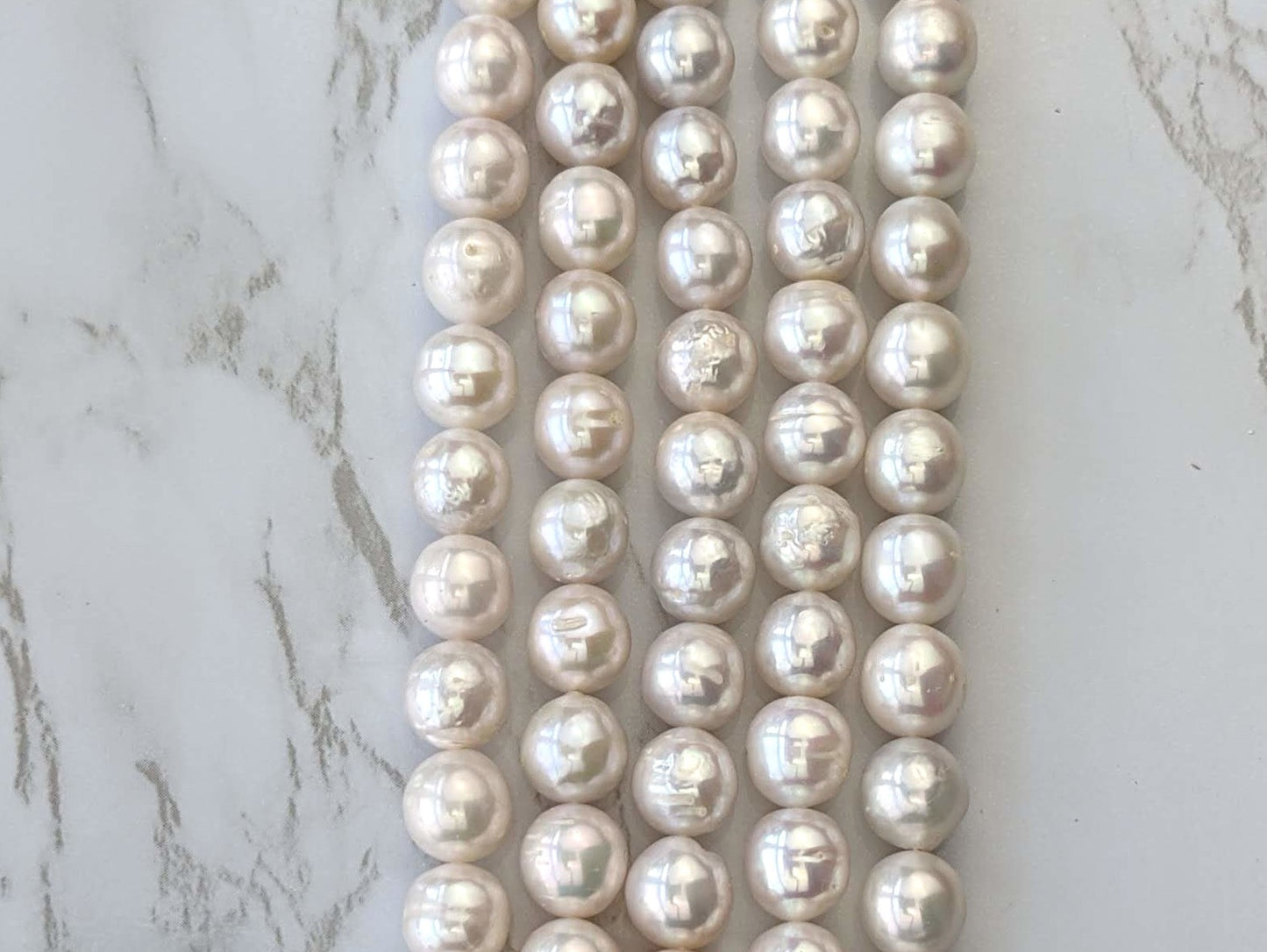 White Freshwater Pearl 8mm Baroque