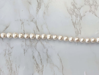 White Freshwater Pearl 11mm Baroque